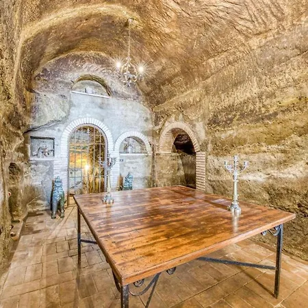 Torre Del Melograno With Heated Pool