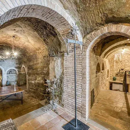 Torre Del Melograno With Heated Pool